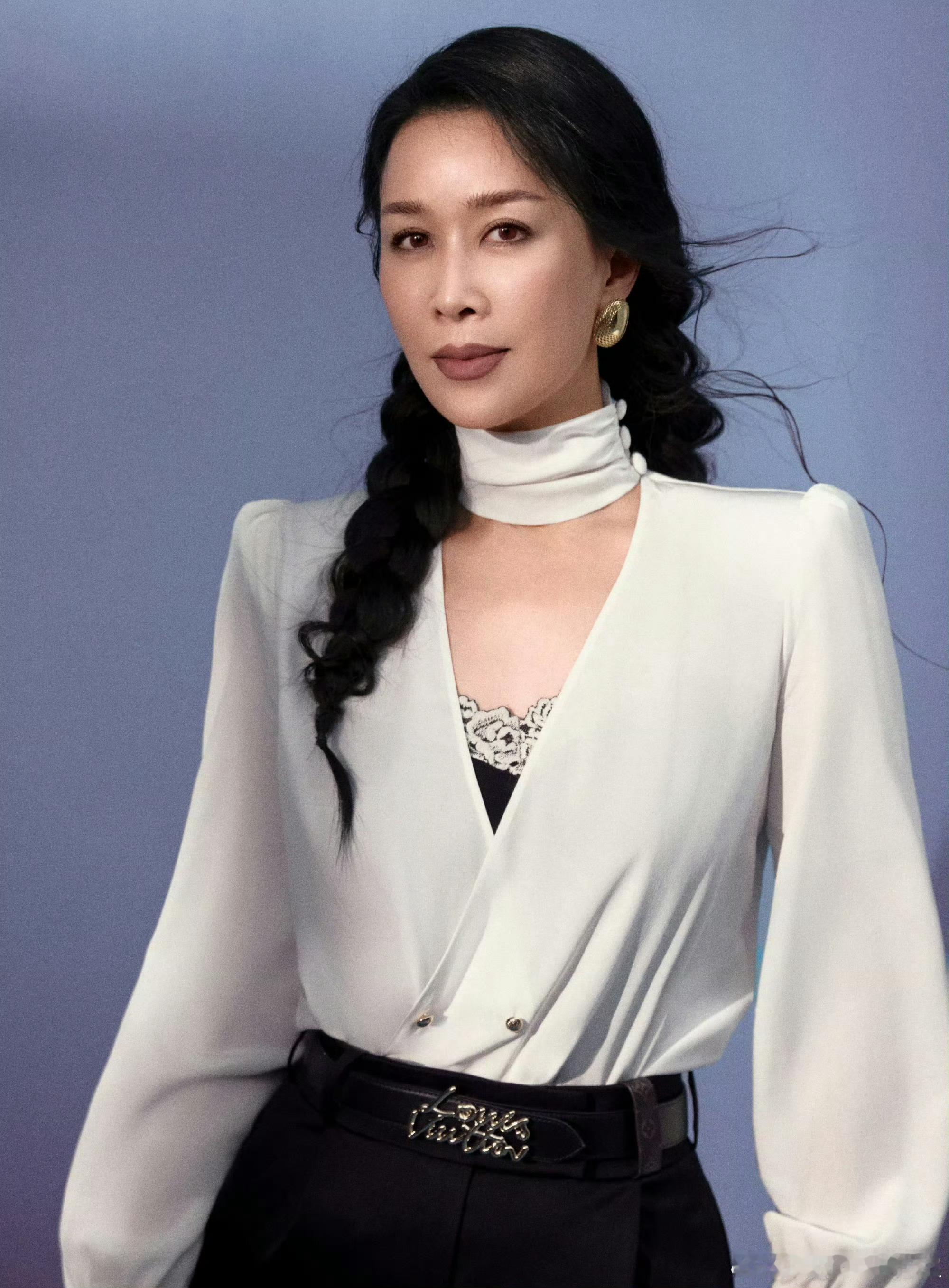 那英官宣披荆斩棘2026召集人那姐代表作为披荆斩棘的召集人，现场招林宥嘉汪苏泷进