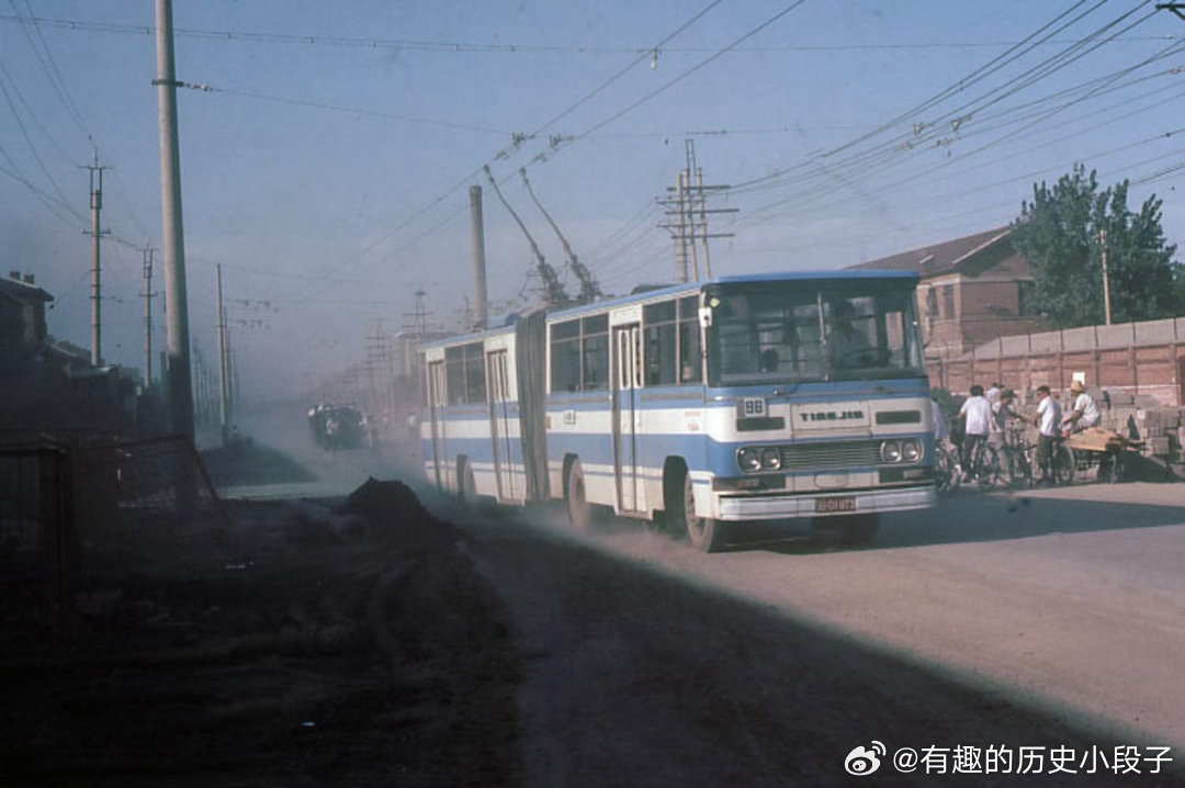 老照片  八十年代天津老照片 