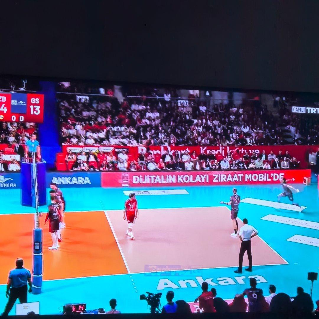 预感农行今晚要领奖了～ 