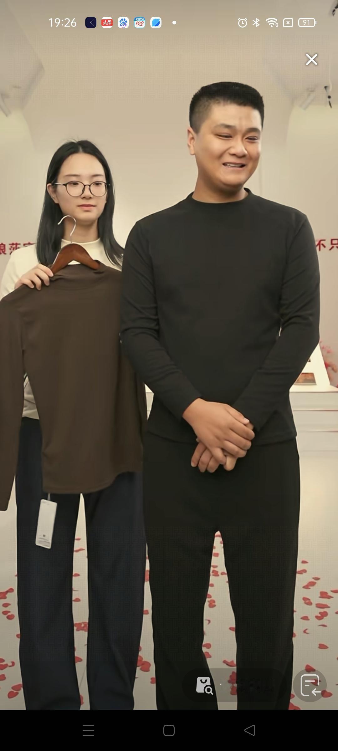 双胞胎哥哥这流量不是无故来的，古人有句话，吃亏是福，哥哥在一些事情上不反驳，只是