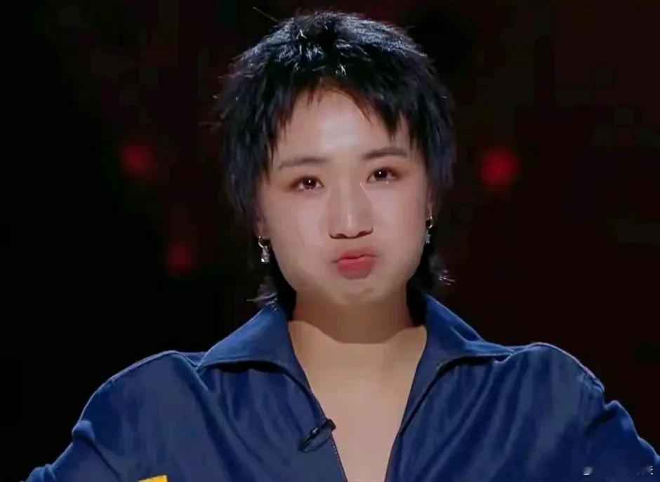 付航夺冠，小鹿心里肯定是不服气的。文本型脱口秀演员肯定是看不起表演型脱口秀演员的