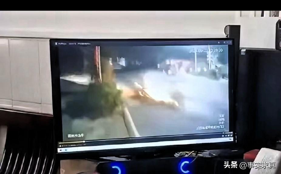 酒驾女撞死三人至今未判刑，死者家属遭到威胁

据新闻此前报道，河南信阳黄某救驾撞