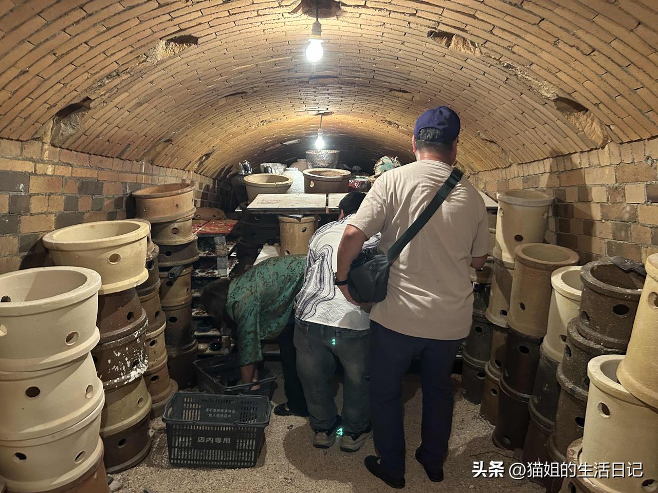 今天满腔热情去佛山的南风古灶看开窑，只差点没有被工作人员吓死！真的后悔早上五点起