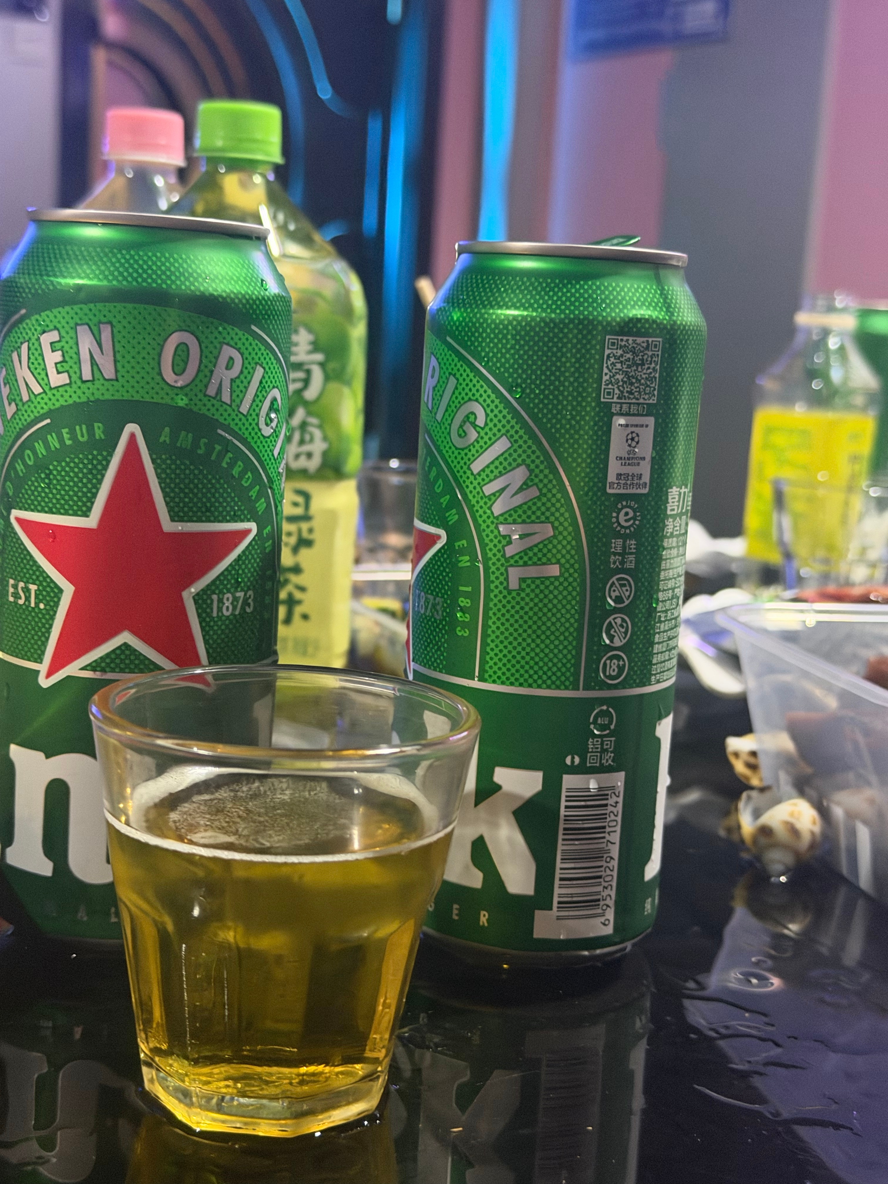补发一下昨天二姐生日～又喝趴了 ​​​