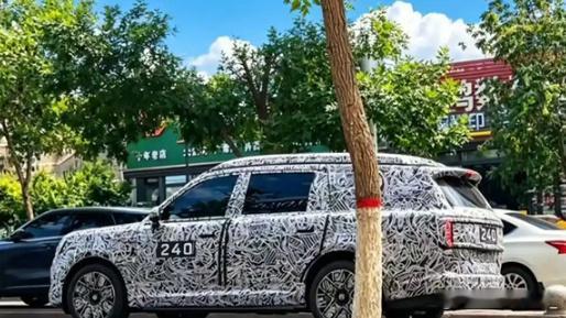 小米寻天 SUV 谍照曝光：五座 / 七座双版本，七座搭载可升降车顶，伪装车路试