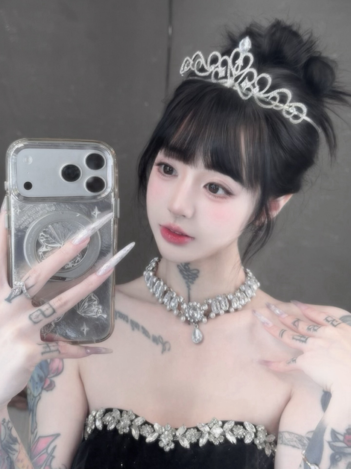 思慕社字母 养狗后经常对小狗说的话:1.好狗，好狗2.这是谁家的小狗?这么可爱3