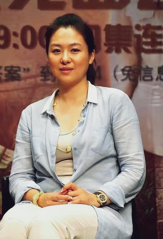 曾经的赛西施现在的胖美人！比起周涛，许晴，我更喜欢沈傲君。