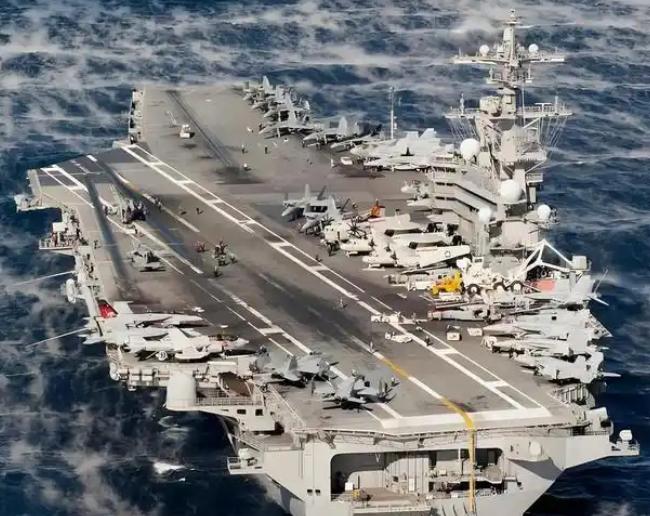 布什号航母杀气腾腾奔赴中东，却绕着红海走了3500海里的冤枉路，宁愿绕行好望角增