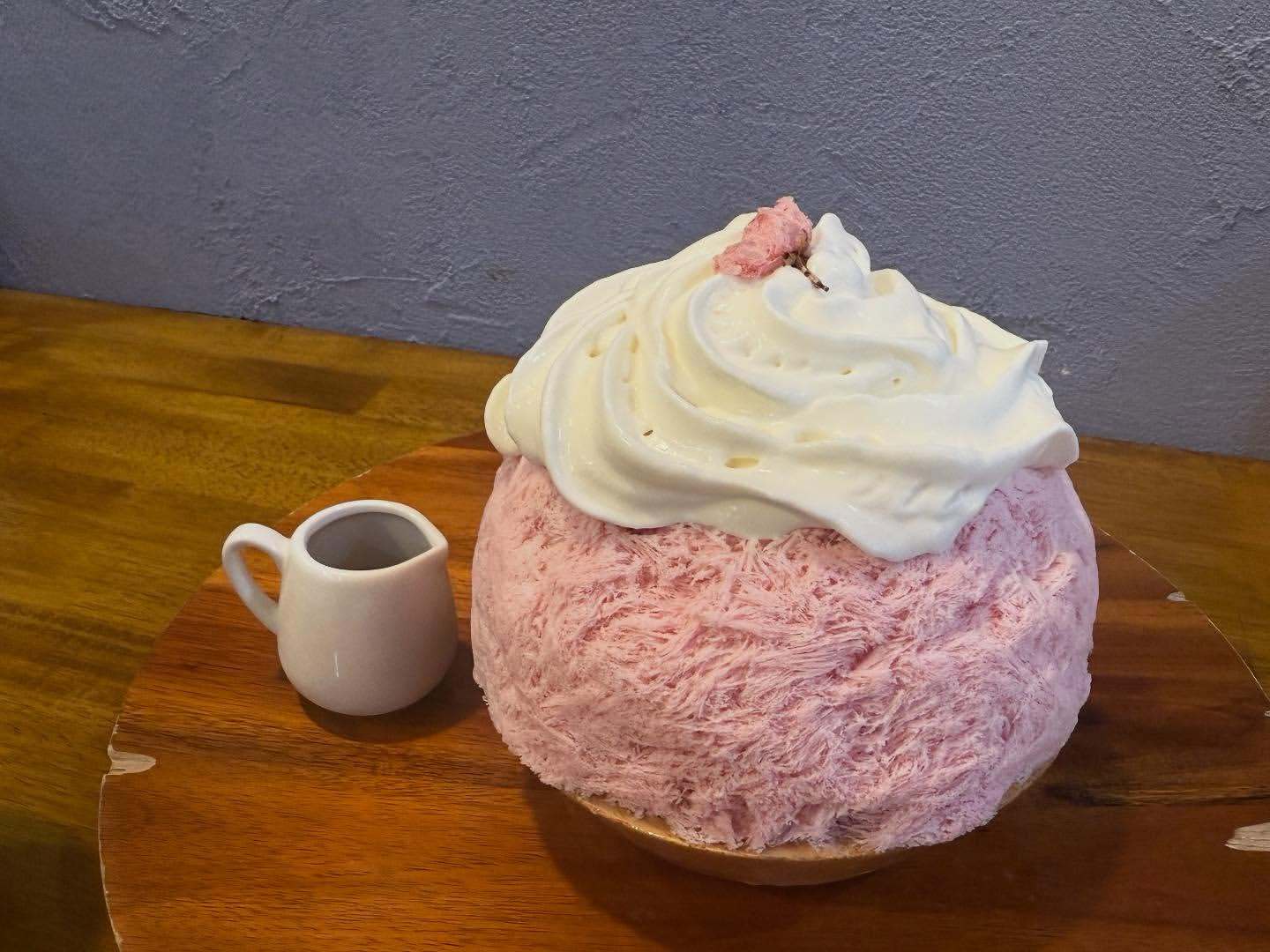 上村ひなの「大好きなかき氷🍧🤍かき氷の日」　ひなのなのぐらむ ​​​