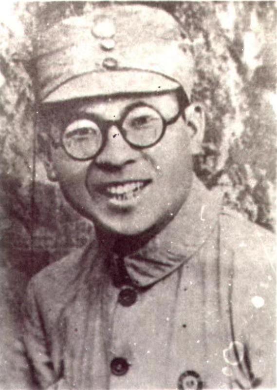 闽西走出的长征儒将扎根沂蒙建新政，夫妻相隔十七天相继殉国，陈明与辛锐铸成沂蒙最动