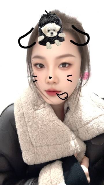 半夜睡不着，翻了翻以前的记录，发现很多人不见了，从幼稚到成熟真的只是时...