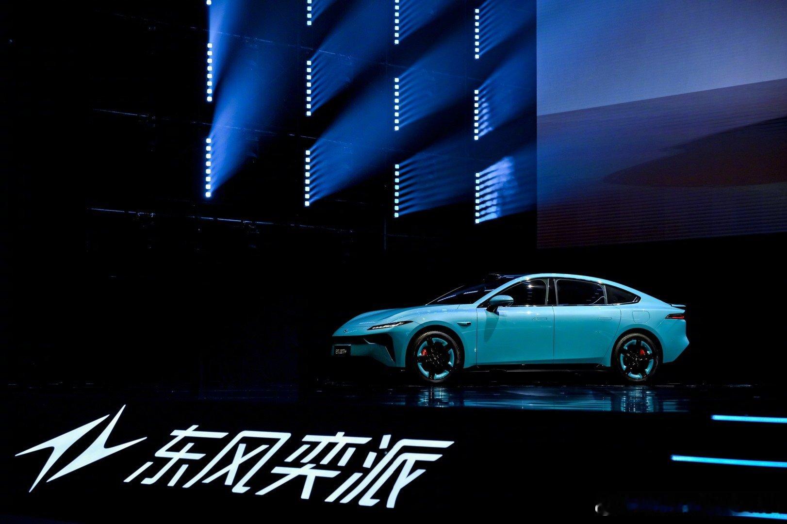 年轻人的科技性能玩具越来越多的新能源产品开始追求驾驶乐趣了这也意味着我们的产品在