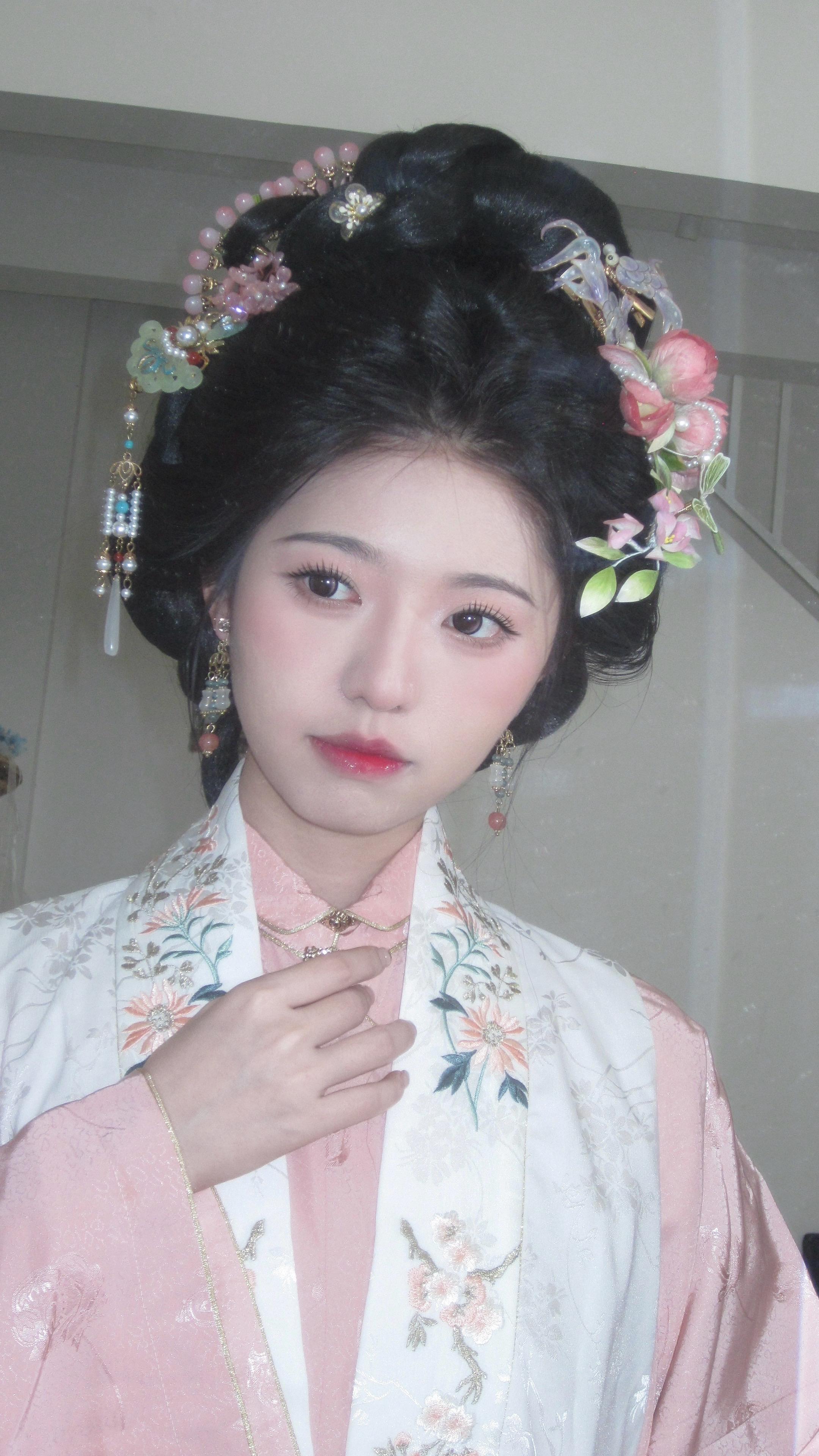 国风汉服 汉服造型 明制妆造 国风合伙人