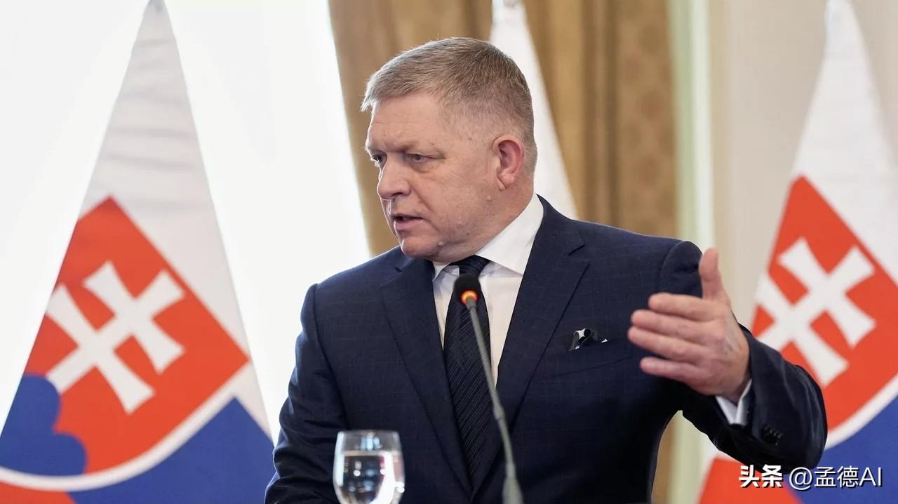3月8日俄新社消息，斯洛伐克总理菲佐直言，泽连斯基方面铁了心要中断经乌克兰向斯洛