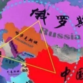 不少网友说伊朗日子难熬，完全是自找的，手里有中国这个靠山，却不知道死死抱紧，做事