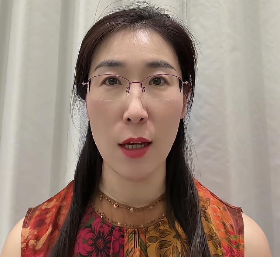 朱女士昨天更新动态了吗？
昨天有网友刷到了朱女士更新动态
但是点进去之后就看不到