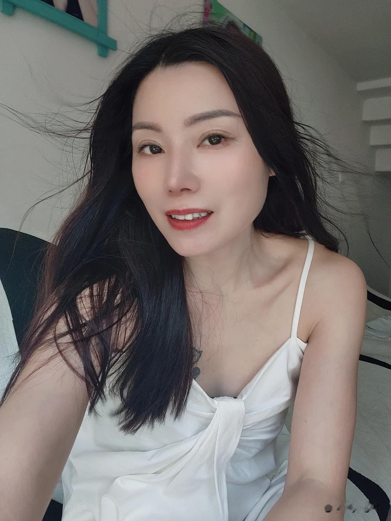 早安吖🌞松弛感日常瞬间 可甜可酷可温柔 生活碎片分享 每天都要甜甜的早上的温柔