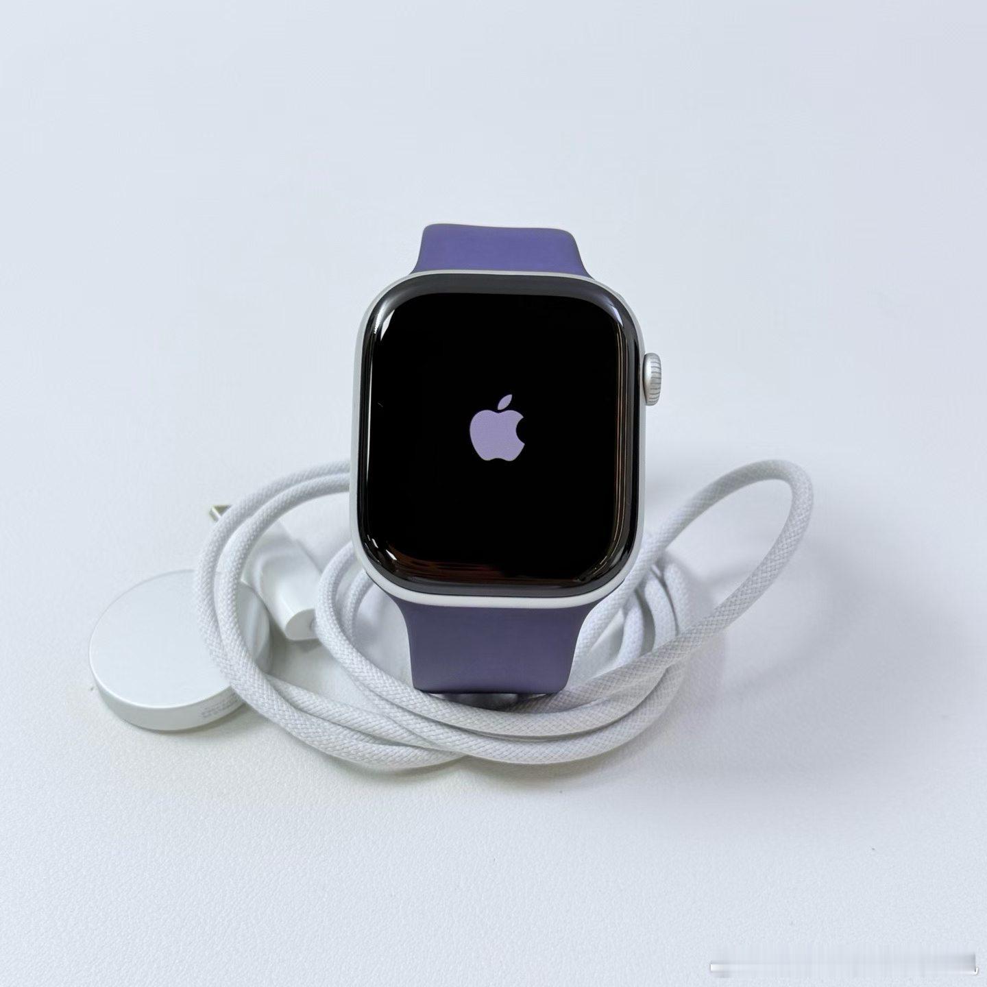 新品Apple/苹果 Watch S11智能手表GPS款46㎜银白色铝金属表壳运