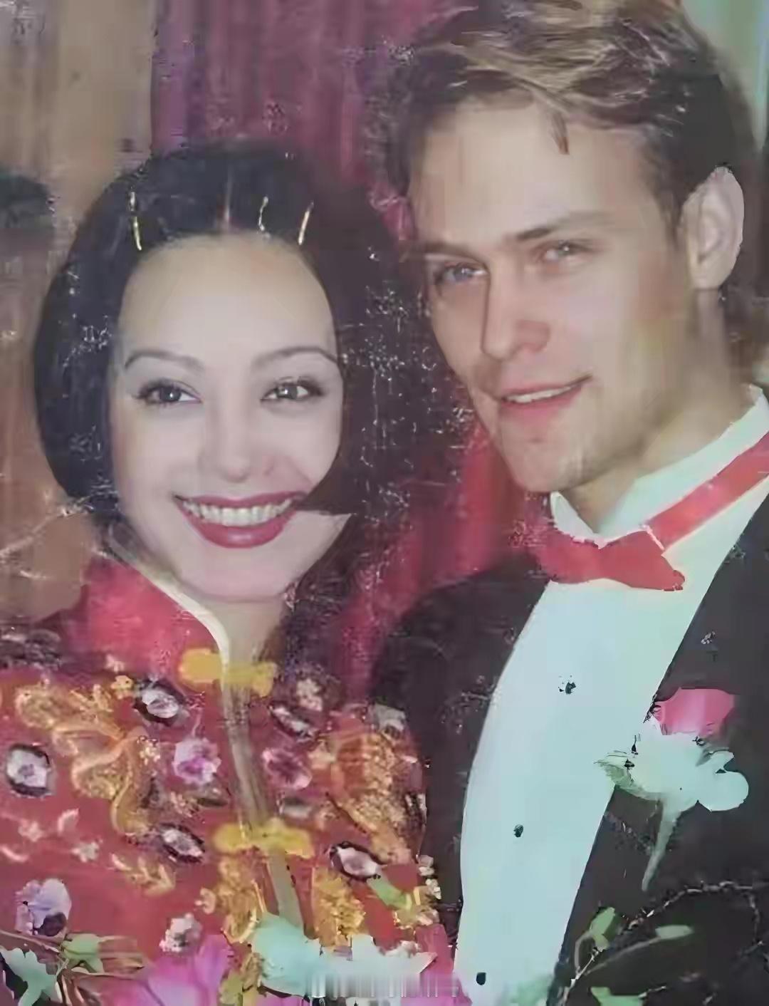 宁静离婚15年不嫁人，美国前夫留下的牧场，不如这个儿子值钱 ​​​
