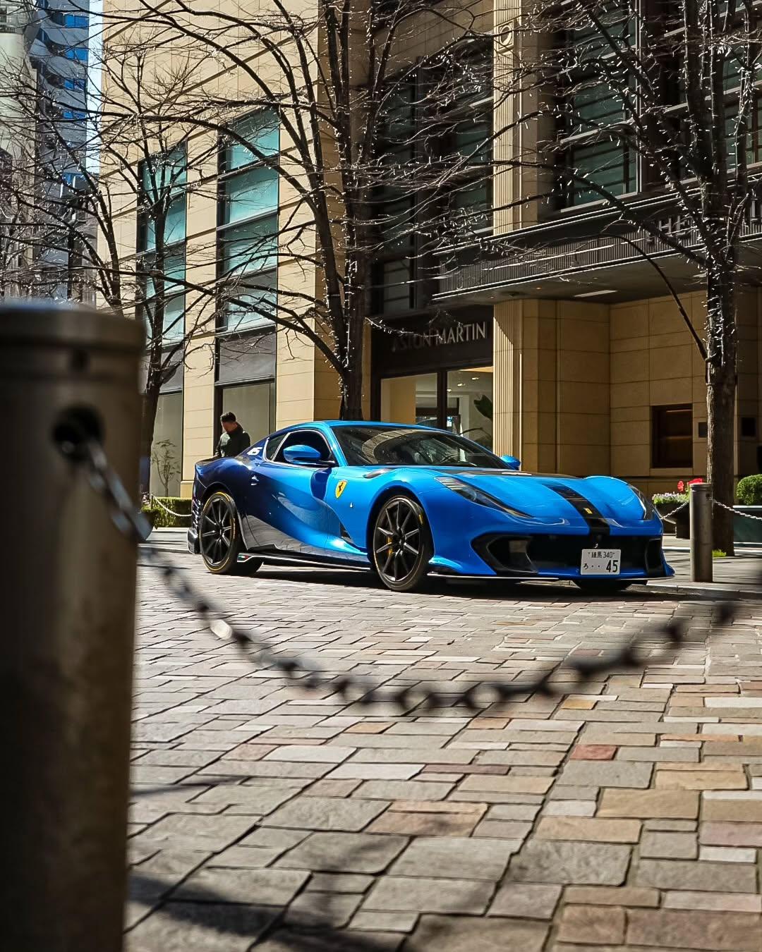 日本|| Ferrari 812 Competizione Tailo...