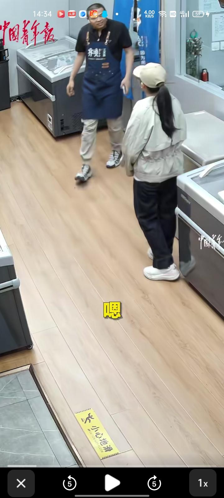 5月1日，山东济南。15岁女孩到店铺询问店主招不招工，希望趁着“五一”假期做临时