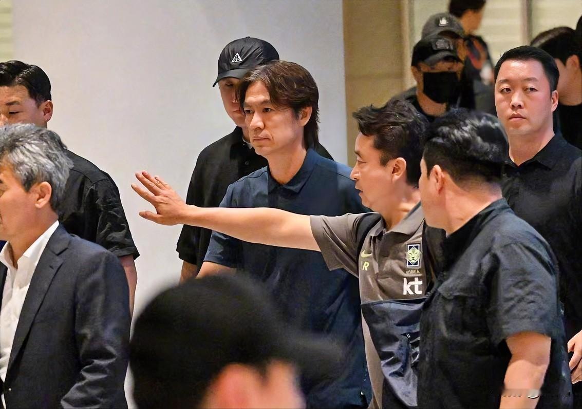突发消息！韩国警方突袭搜查足协！刚刚，韩国警方向外界承认，对韩国足协总部进行了突