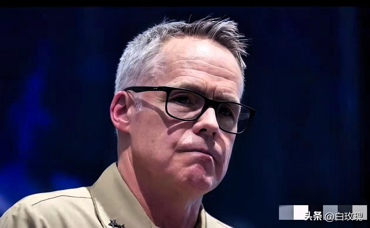 美伊战争第四天，没想到美国海军情报局局长却对中国说了这样一番话！
美媒彭博社3月