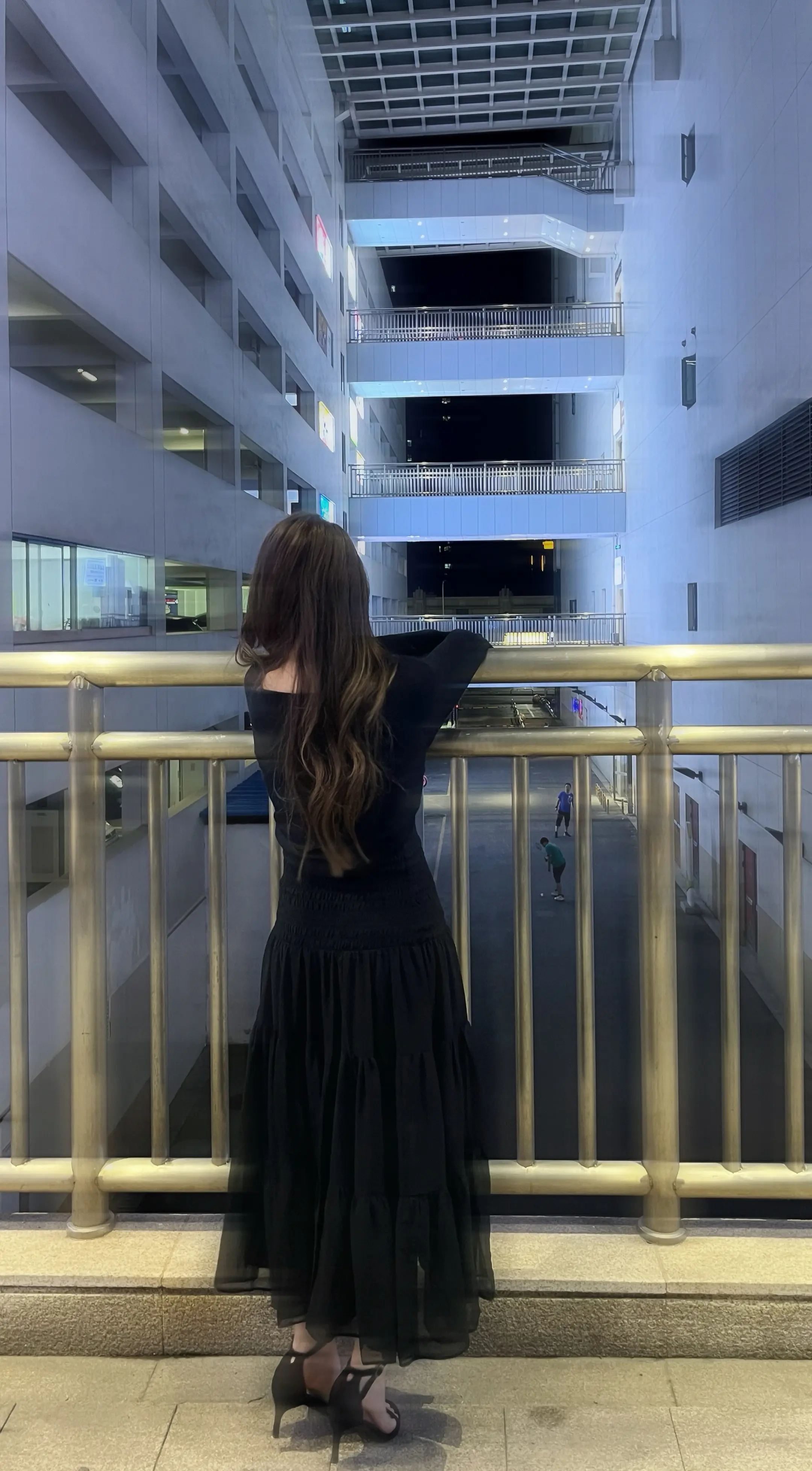 现在我知道人哪有不坏的 只是坏的程度不一样 。所以我只要我开心幸福保持善良