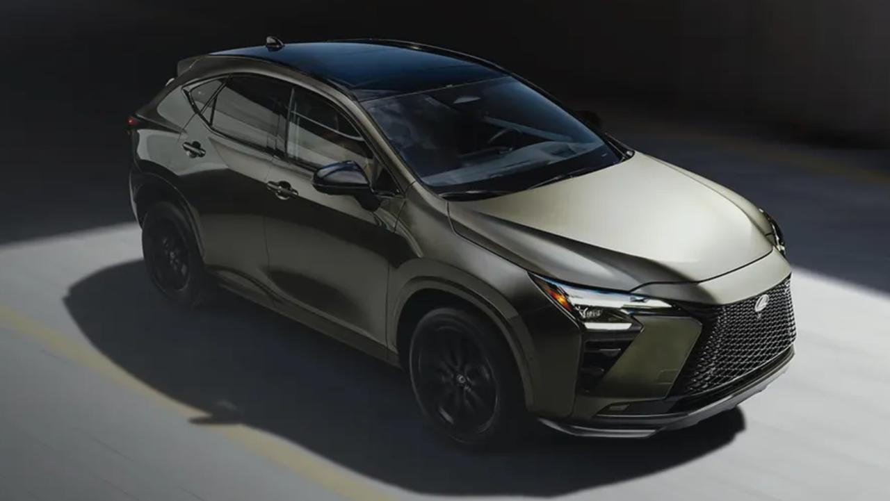 全新雷克萨斯NX来了，预计引进300h/350h版本，分别搭载2.0L和2.5L
