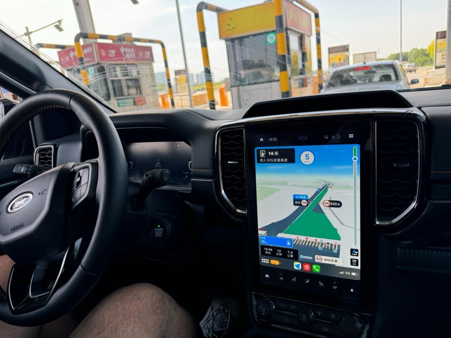 给老旧燃油车配无线CarPlay 值得噶噶好评！尤其还是一台皮卡！福特干的不错忽