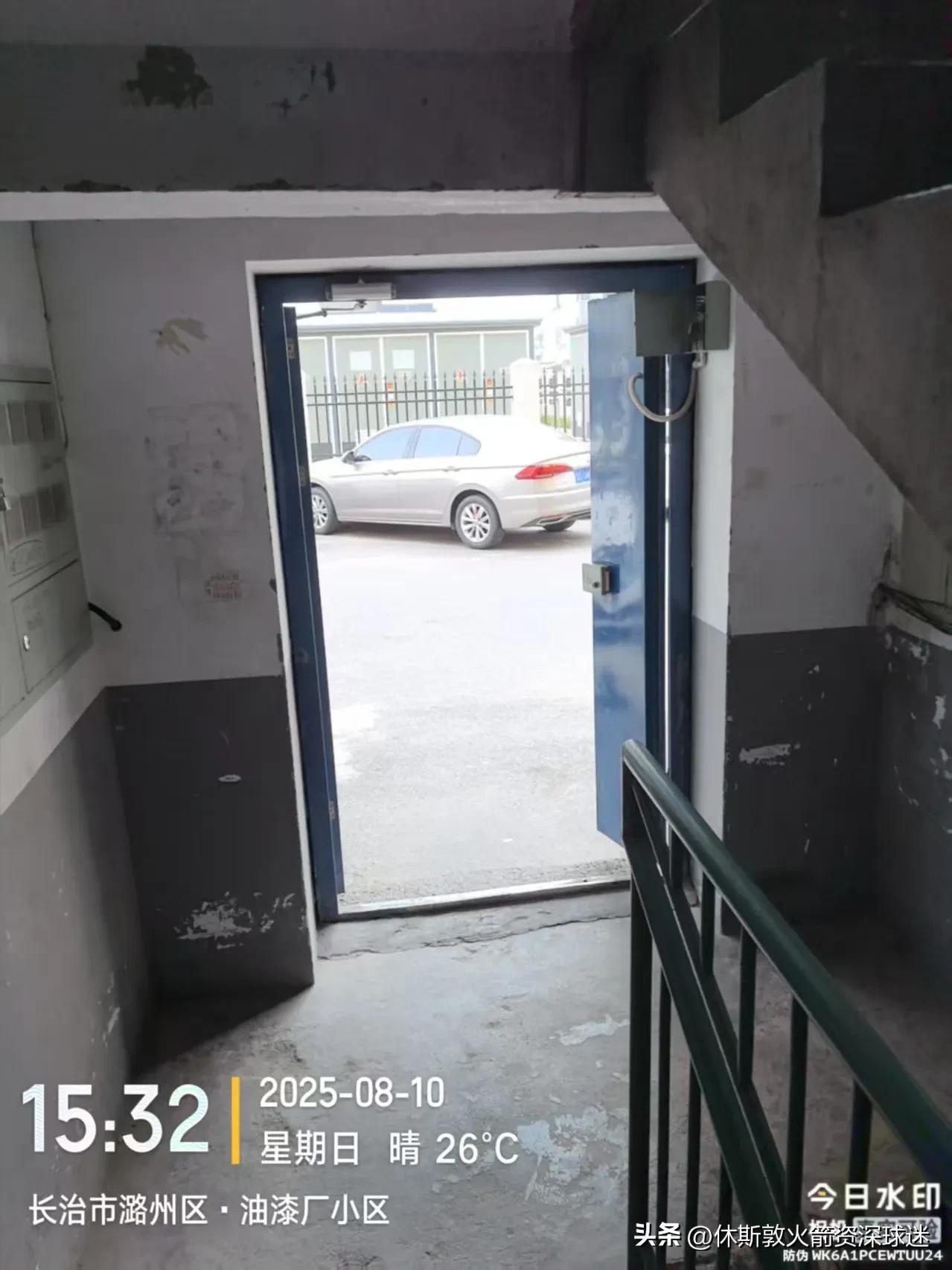 再见了，我心爱的小摩托。也不知道未来的成就真能超越曾经的时刻吗？