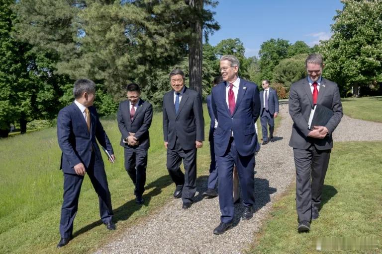 （法新社）中国和美国官员周一在斯德哥尔摩举行新一轮会谈，面对唐纳德·特朗普总统的