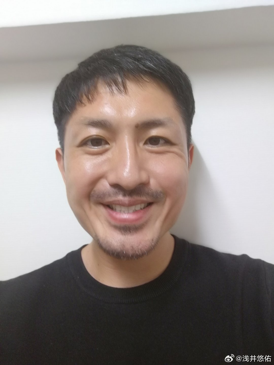 我妈妈每次跟我说我不弄头发更年轻这样好大家觉得呢？[酸]yoyo浅井悠佑[超话]