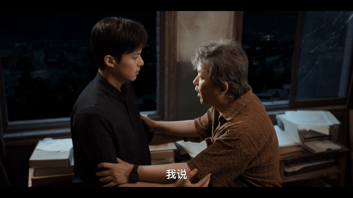 潘粤明把悬疑拍成了玄幻片黑夜告白大结局这段大结局的爆发戏看得我起鸡皮疙瘩，他把一