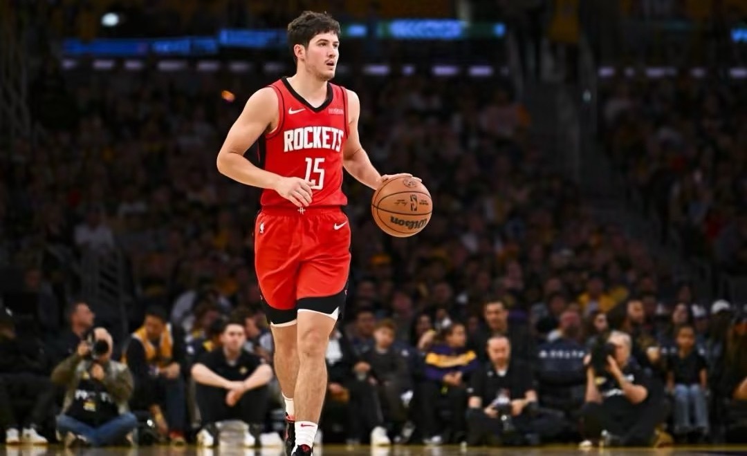 NBA 才第二个赛季，里萨谢就被谢泼德甩开差距了，不服不行啊！1、得分：谢泼德胜