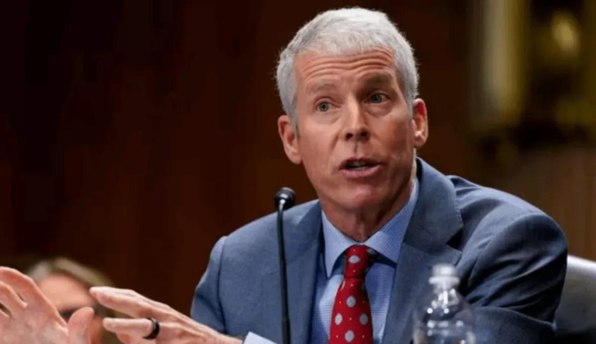 日本也开始购买美国原油了

共同社消息，日本政府网站四月二十六日发文证实，一艘装