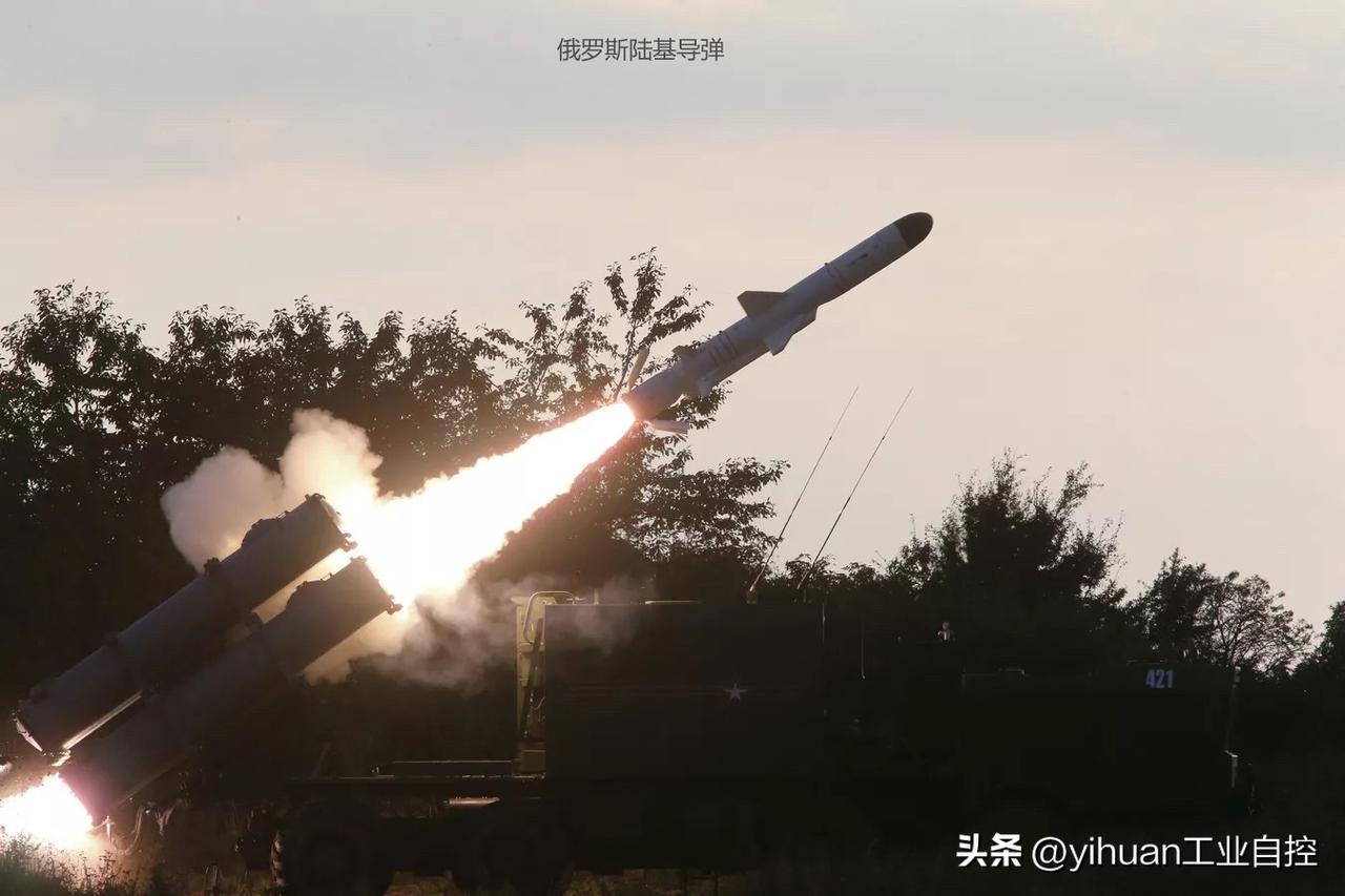 乌克兰空军司令部8月5日发布的信息显示：
    俄军夜间发射了24枚“伊斯坎德