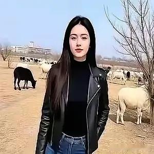 东莞开车掉下水的那个女人，正面照曝光，是一个美女，红颜薄命啊！今年才38岁的她，