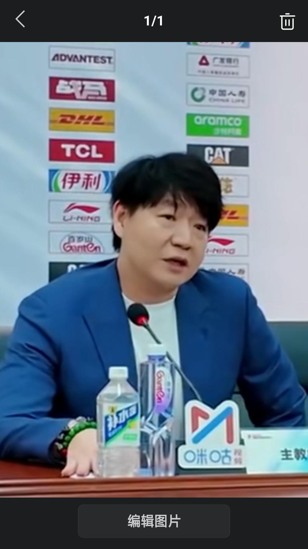 【昨晚山东队客场不敌浙江稠州金租，遭遇新赛季两连败，主教练邱彪在赛后发布会上表示