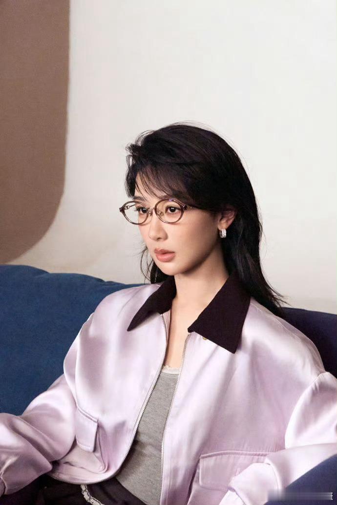 电视剧玉兰花开君再来 yz杨紫董竹君 yz杨紫玉兰花开君再来 你是我笔尖下的诗行