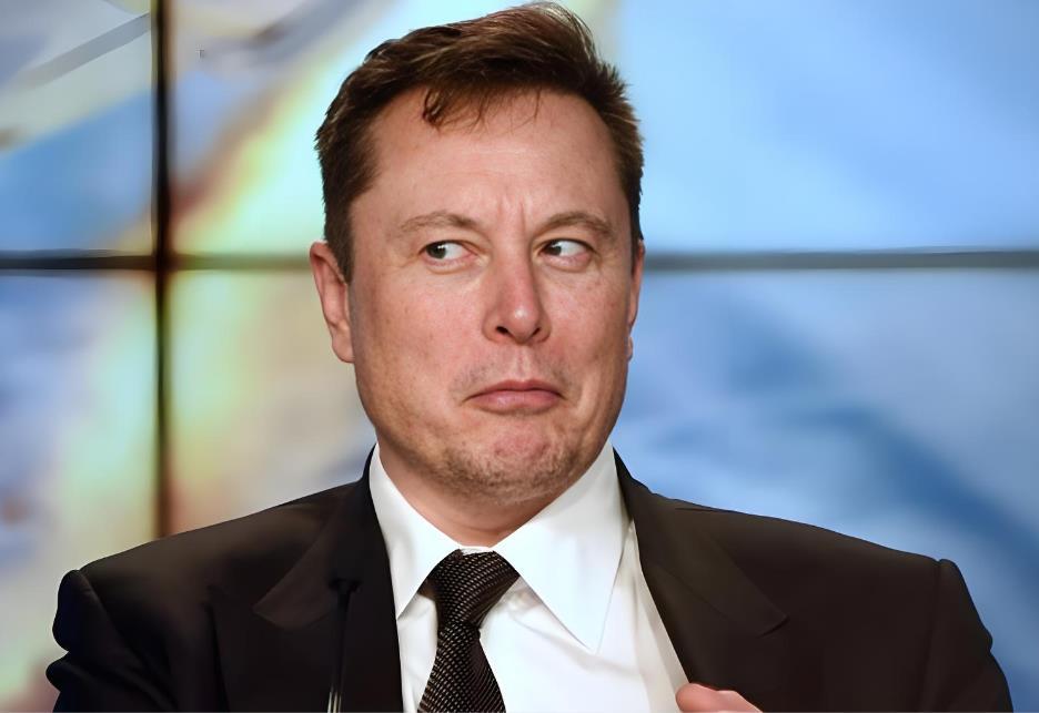 马斯克被干懵了，华为直接将激光雷达从192线干到了896线，将激光雷达从传统的点