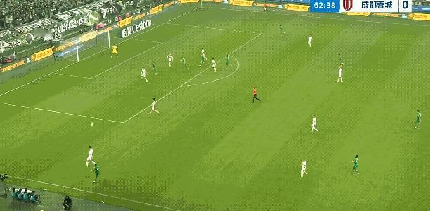 张玉宁在比赛63分钟率先进球，北京国安主场1：0领先成都蓉城，难道一周前国安全队