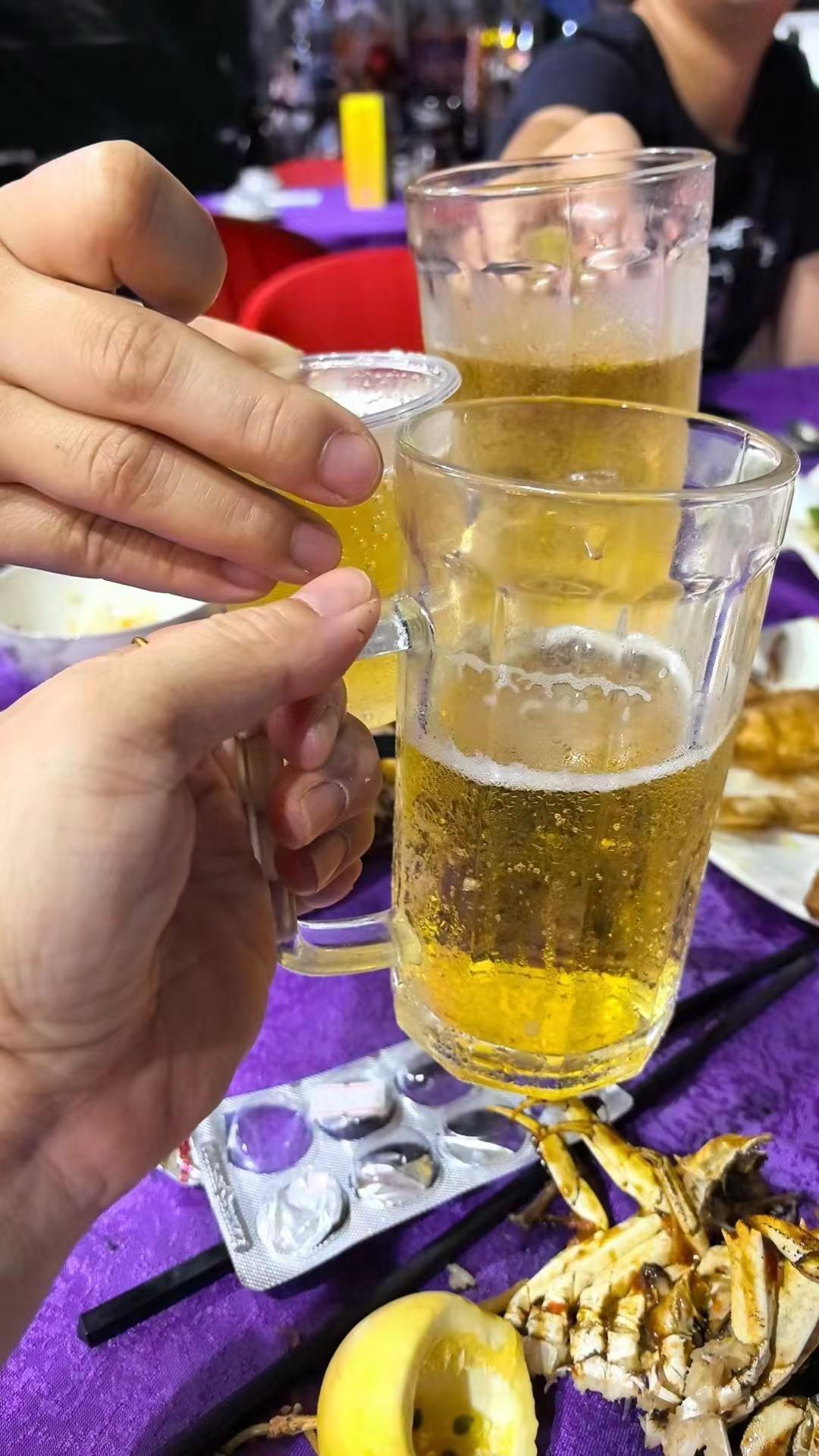 今晚败在两位女士手上