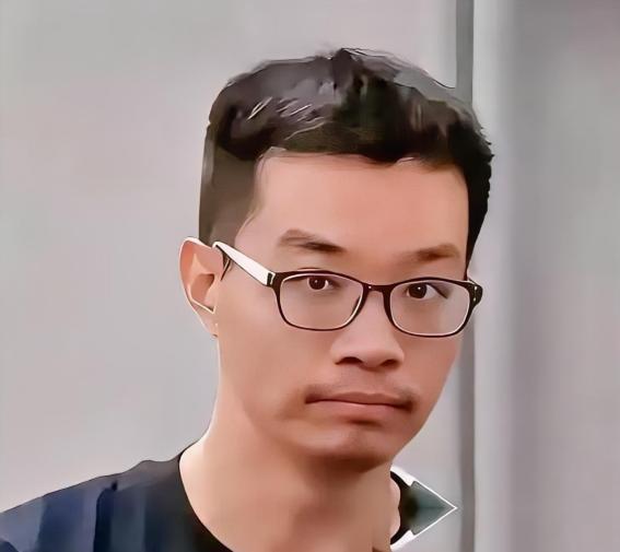 徐泽伟被引渡到美国，这事已经无力回天。可所有人都该看清，能救他的唯一机会，早在被
