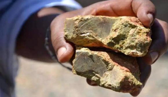 稀土并非唯一王牌，中国还有一张“底牌”，美国几千万一吨求购！

中国的稀土储量一