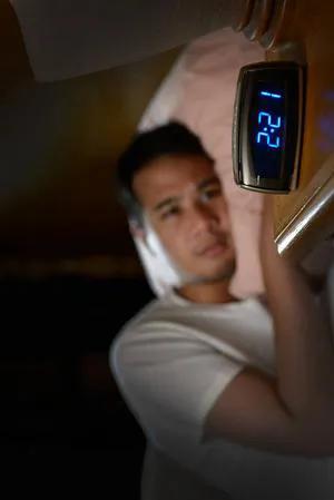 失眠的痛苦可能只有失眠的人才能体会，只不过很遗憾，现在越来越多的失眠者选择吃药。