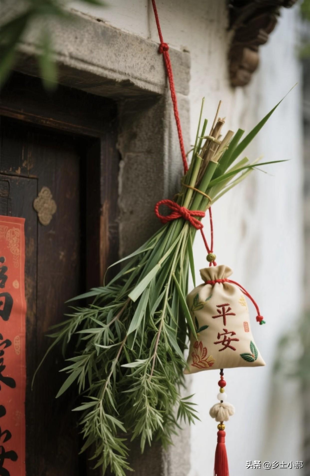 6月19号端午，老人说“艾草三不挂”，今年恰逢破日，别忘了告诉家人
 
“崇武山