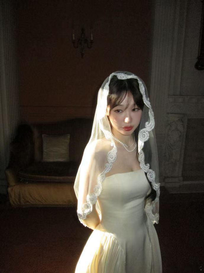 徐梦洁演的恶女不烧心 刷完预告片段被惊艳到，徐梦洁太会拿捏这种白切黑人设。人前轻