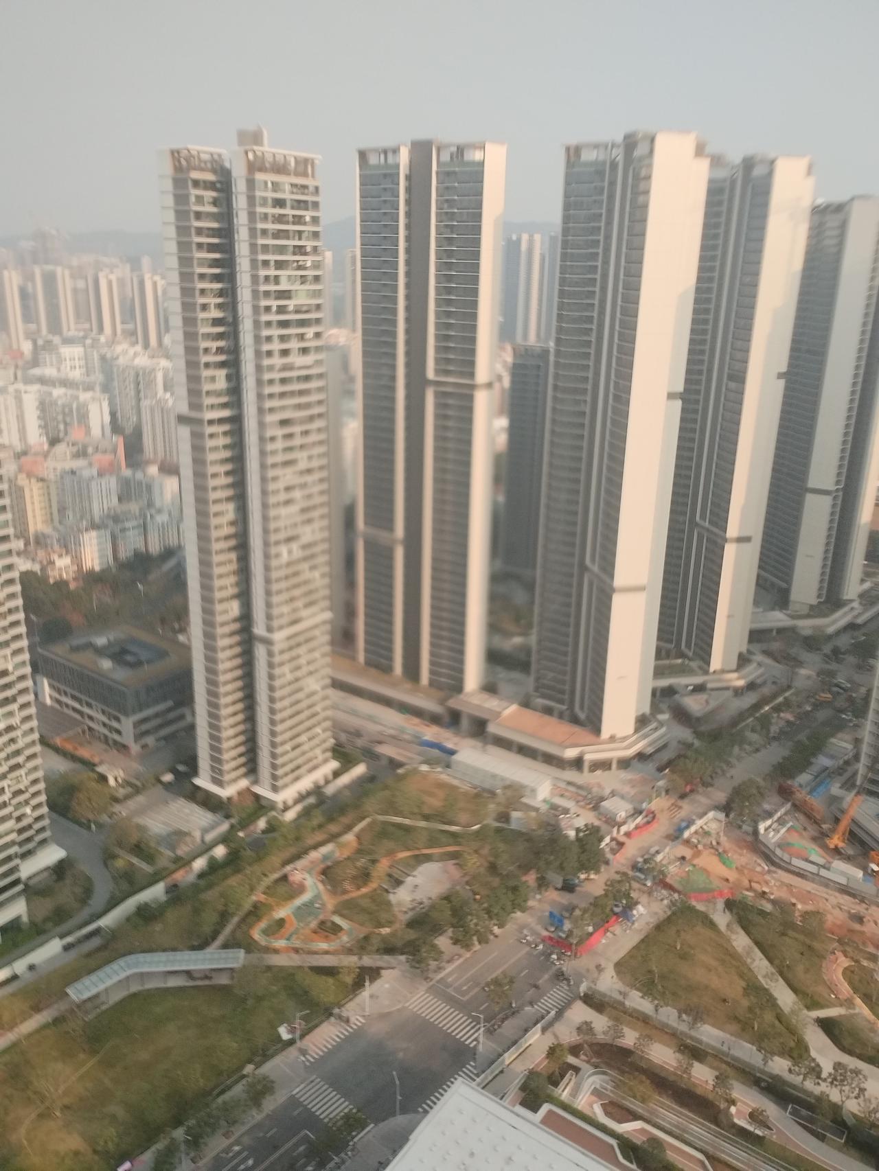 【深圳860万笑死！129㎡四房超值上车❗️】

万万没想到‼️深圳龙华区竟有这