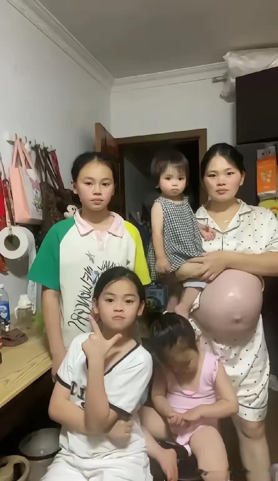 盼弟，来弟，换弟，招弟，集合啦